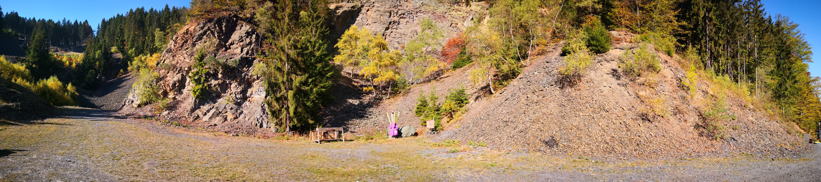 Griffelschieferbruch auf dem Fellberg bei Steinach, Bild: Jens Müller-Blech Panoramabild von einem Griffelschieferbruch auf dem Fellberg in der Skiarena bei Steinach